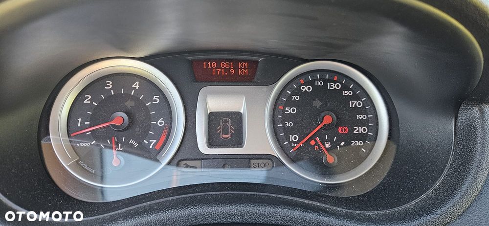 Renault Clio 1.2 16V All Inclusive - 12
