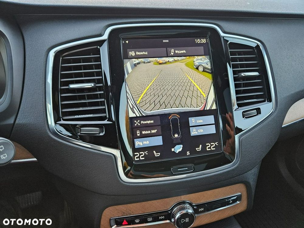 Volvo XC 90 T6 AWD Momentum 7os - 36