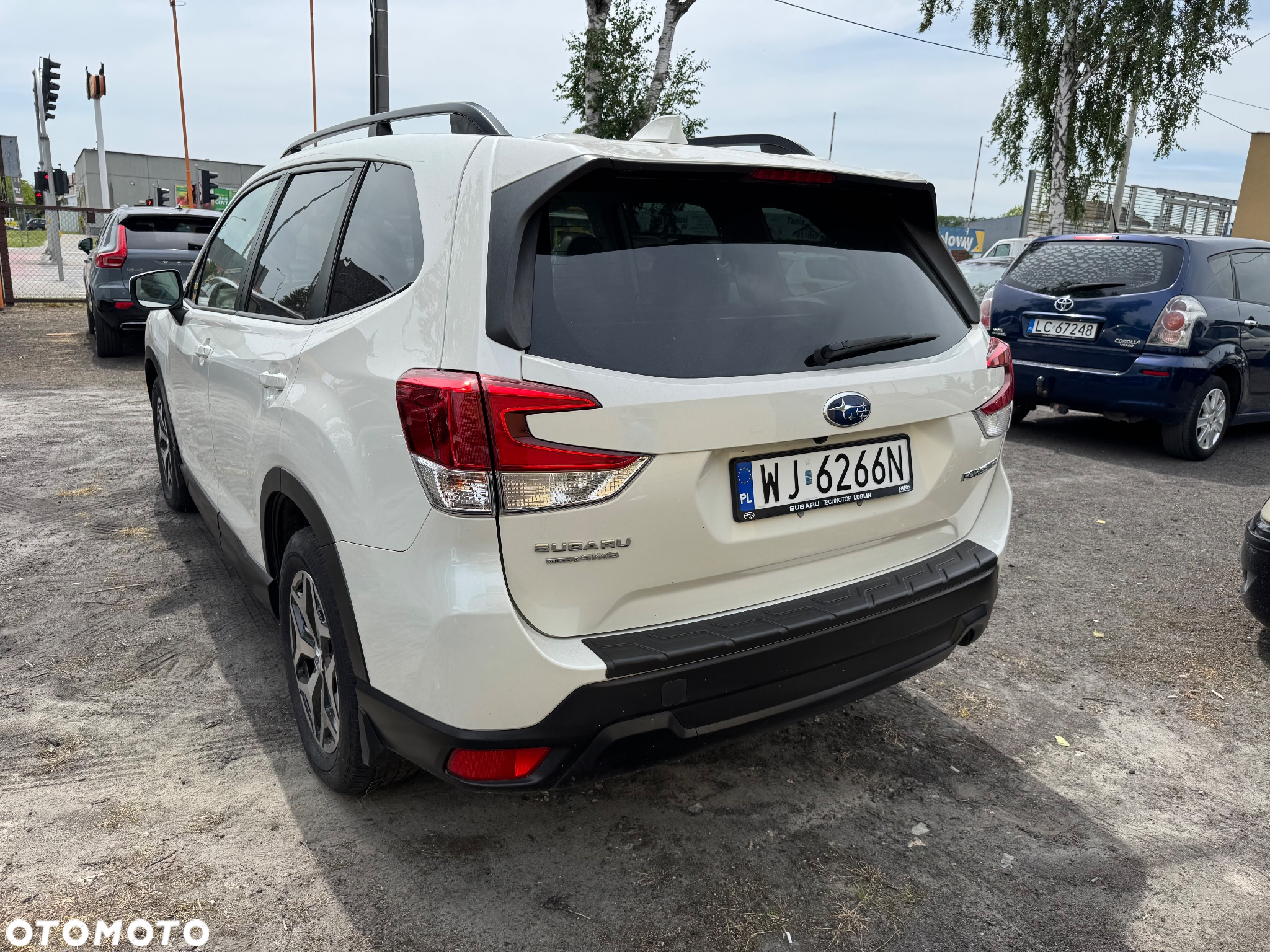 Subaru Forester 2.0 i Platinum (EyeSight) Lineartronic - 4