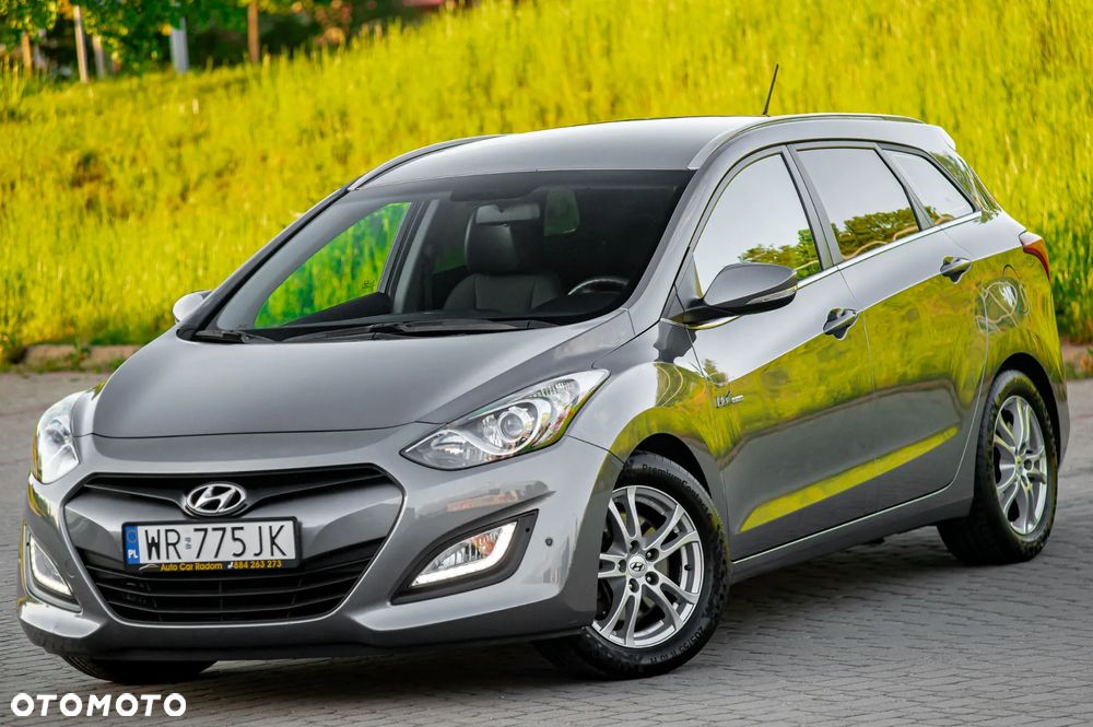 Hyundai i30 blue Kombi 1.6 GDi Style - 11