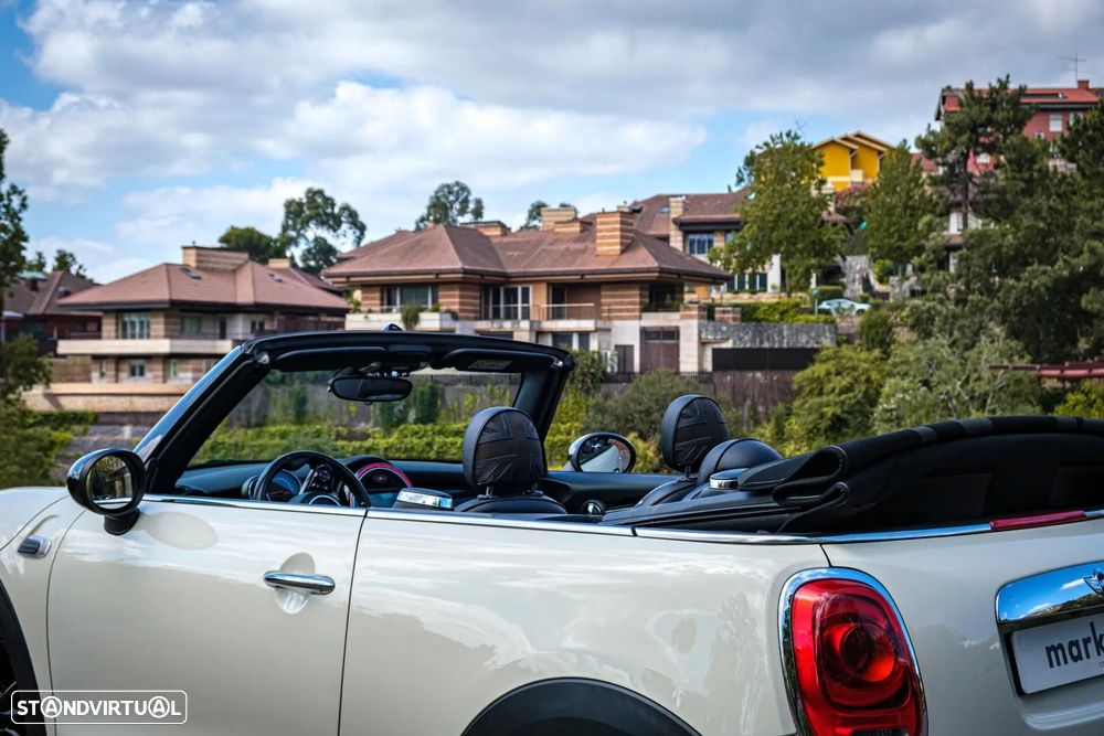 MINI Cabrio - 2