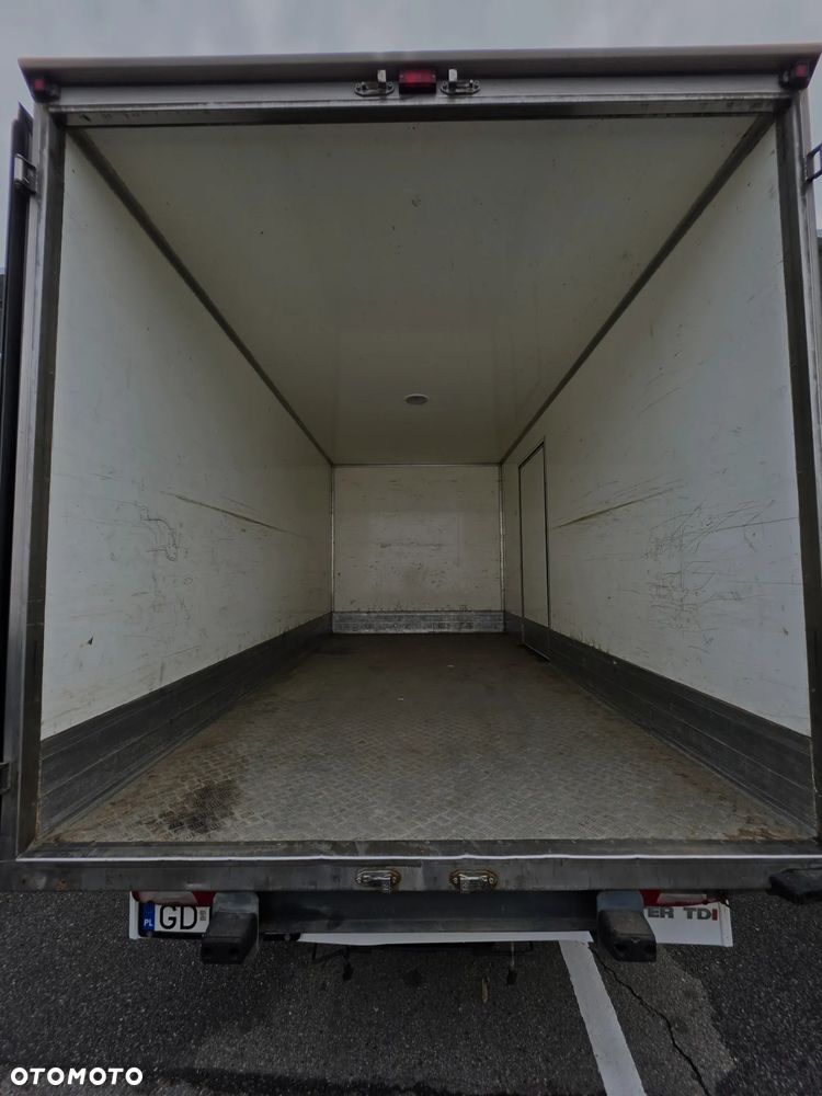Volkswagen Crafter - 9