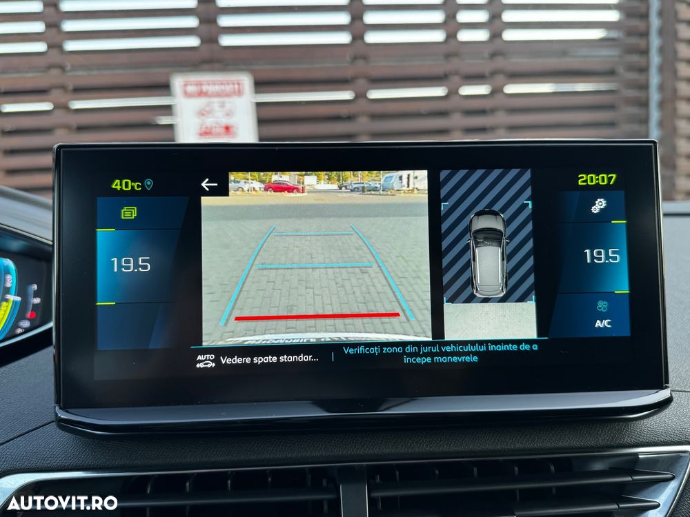 Peugeot 3008 PHEV 300 EAT8 4X4 GT - 27