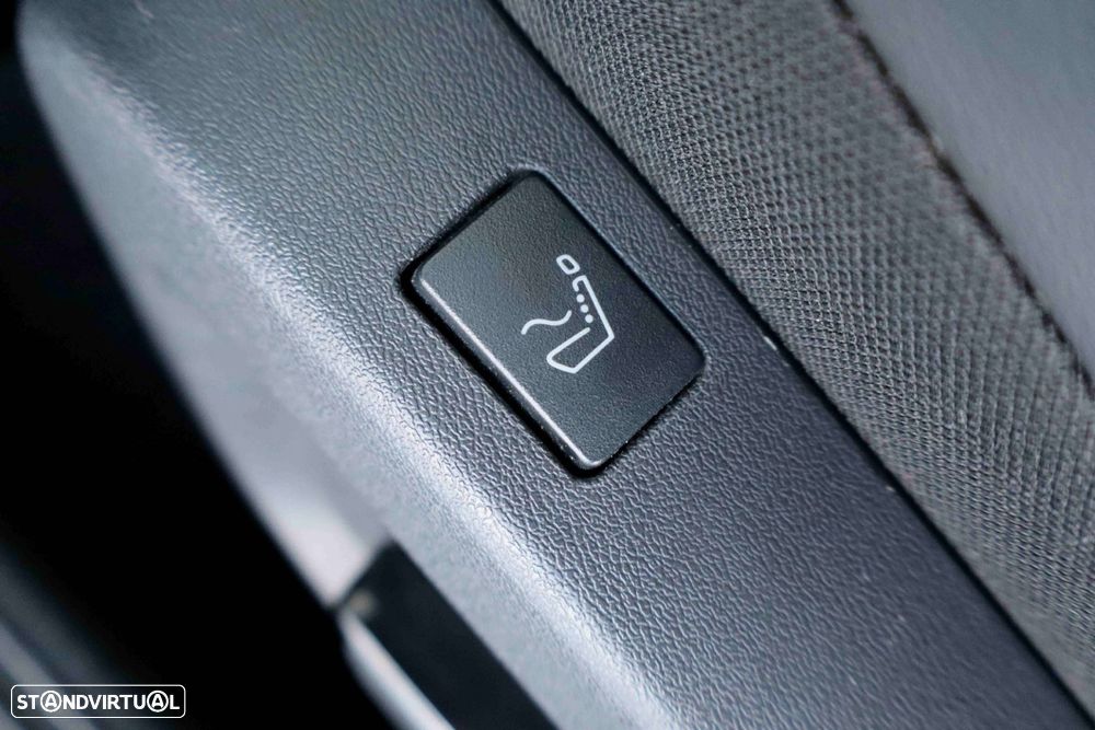 Nissan Qashqai 1.3 DIG-T Tekna + Xtronic - 17