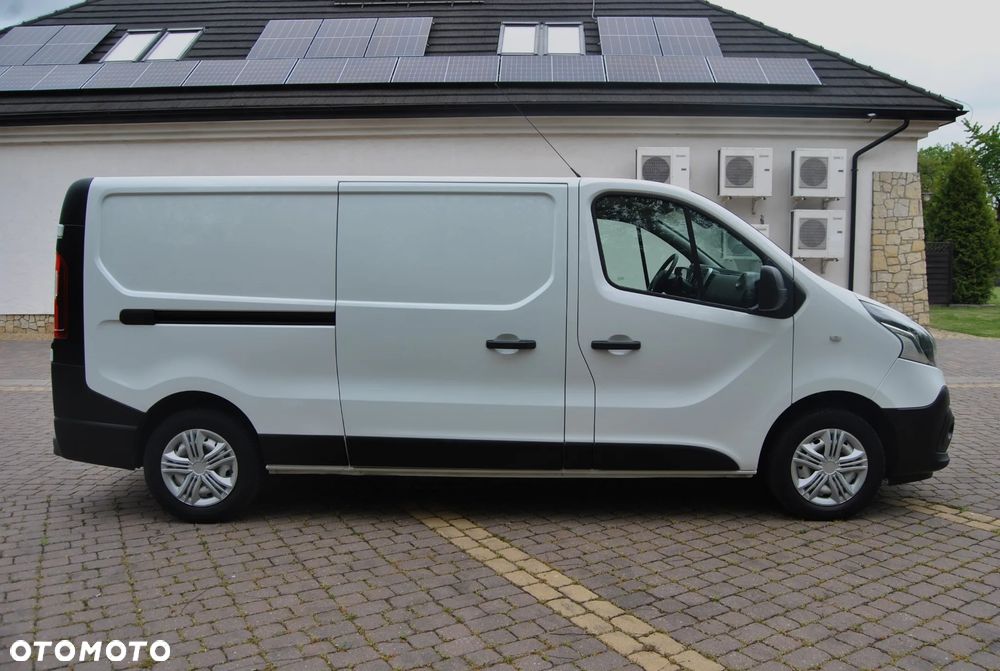 Renault Trafic - 15