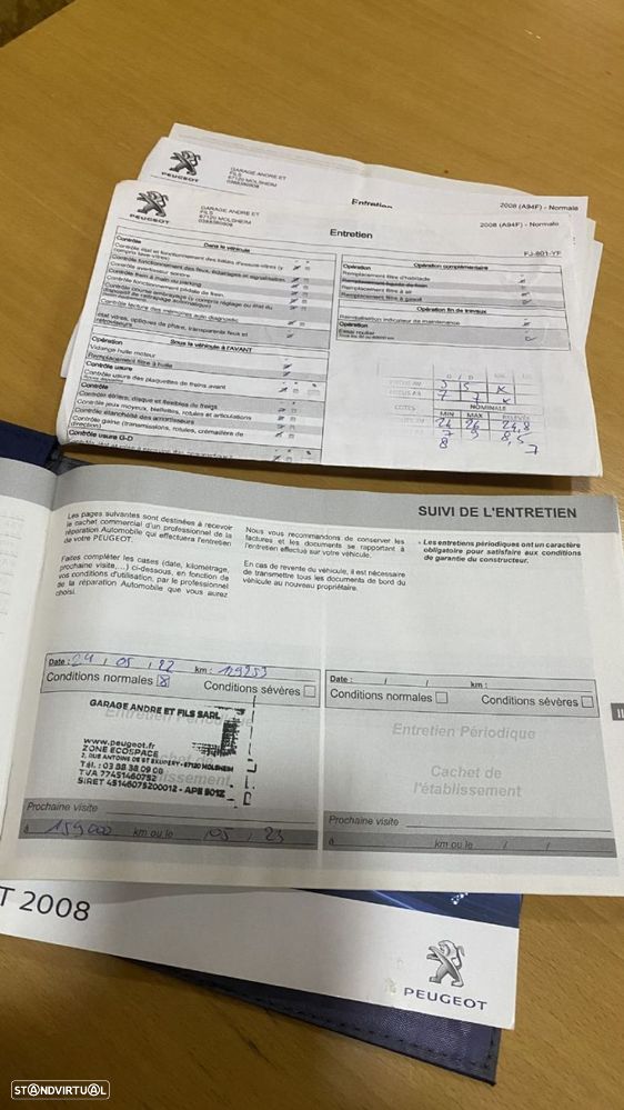 Peugeot 2008 1.5 BlueHDi Style - 48