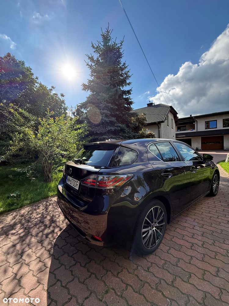 Lexus CT - 6