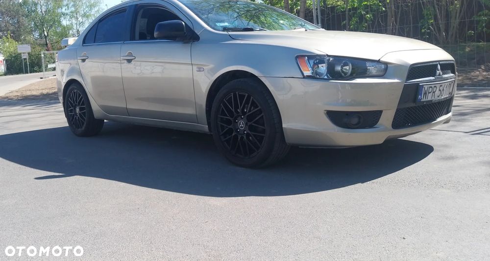 Mitsubishi Lancer 1.8 Invite - 7