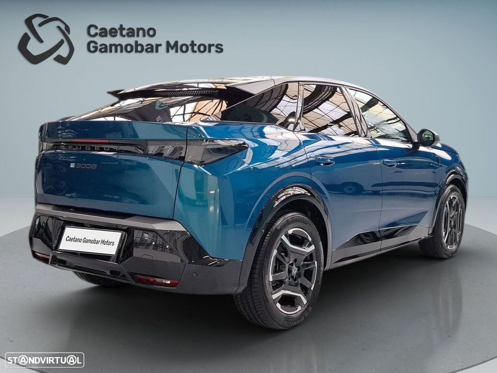 Peugeot E-3008 73 kWh GT - 3