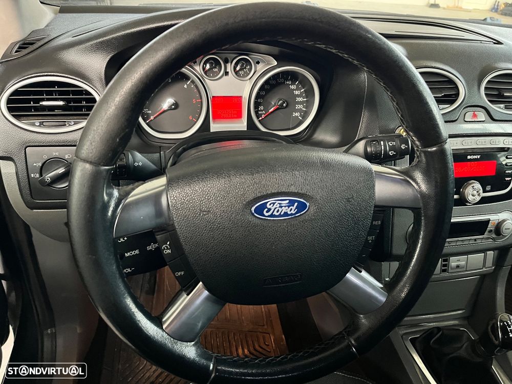 Ford Focus 1.6 TDCi Titanium - 14