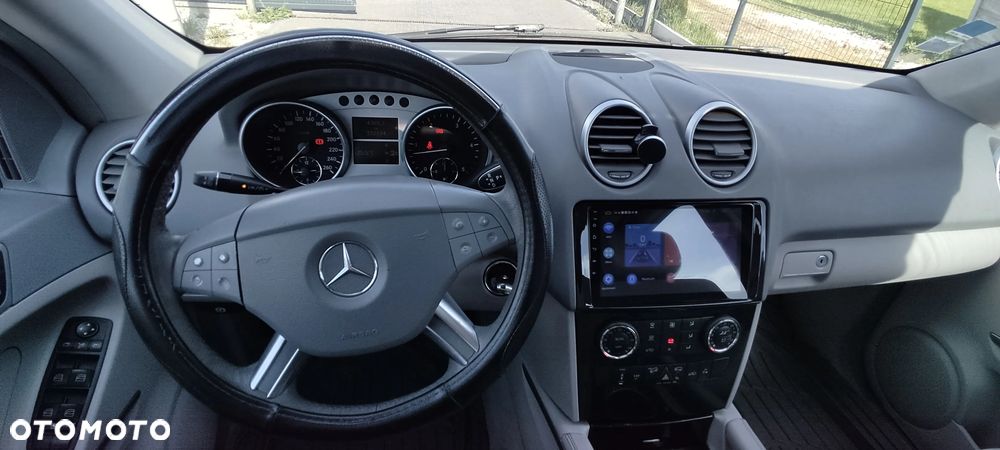 Mercedes-Benz ML 320 CDI 4Matic 7G-TRONIC - 22