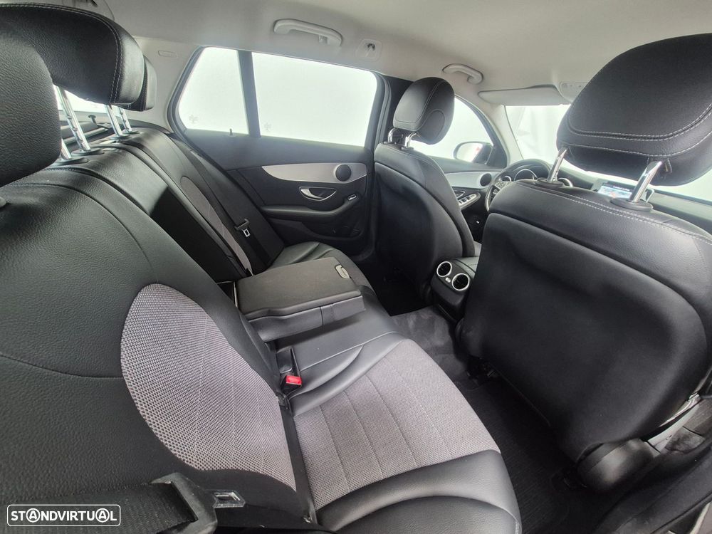 Mercedes-Benz C 180 BlueTEC Avantgarde - 26