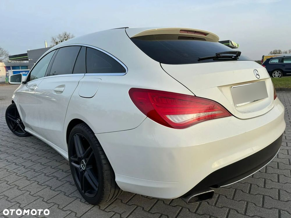 Mercedes-Benz CLA 220 (CDI) d AMG Line - 22