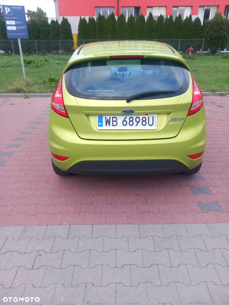 Ford Fiesta 1.25 Trend - 17