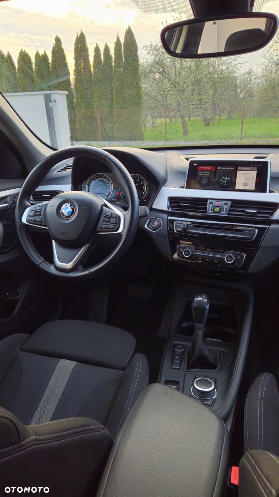 BMW X1 xDrive25e Sport Line - 8
