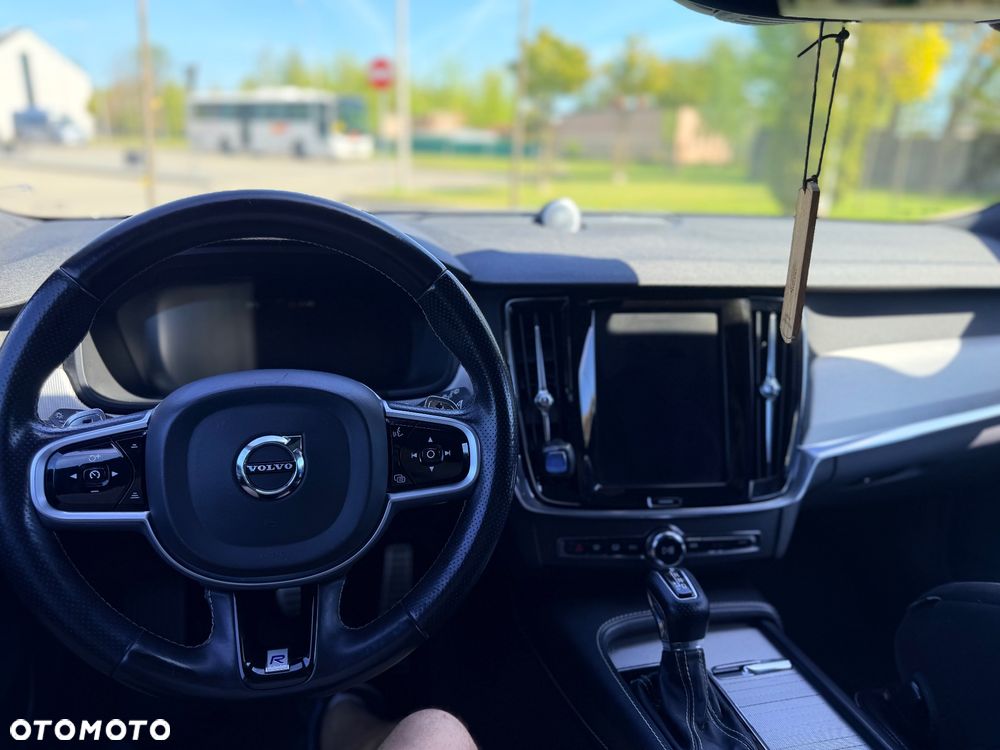 Volvo V90 T6 AWD R-Desgin - 25