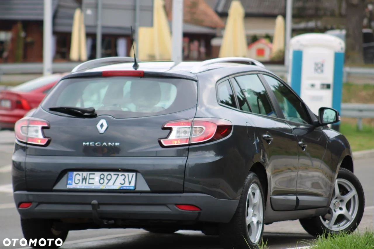 Renault Megane 1.6 16V 110 LIMITED - 6