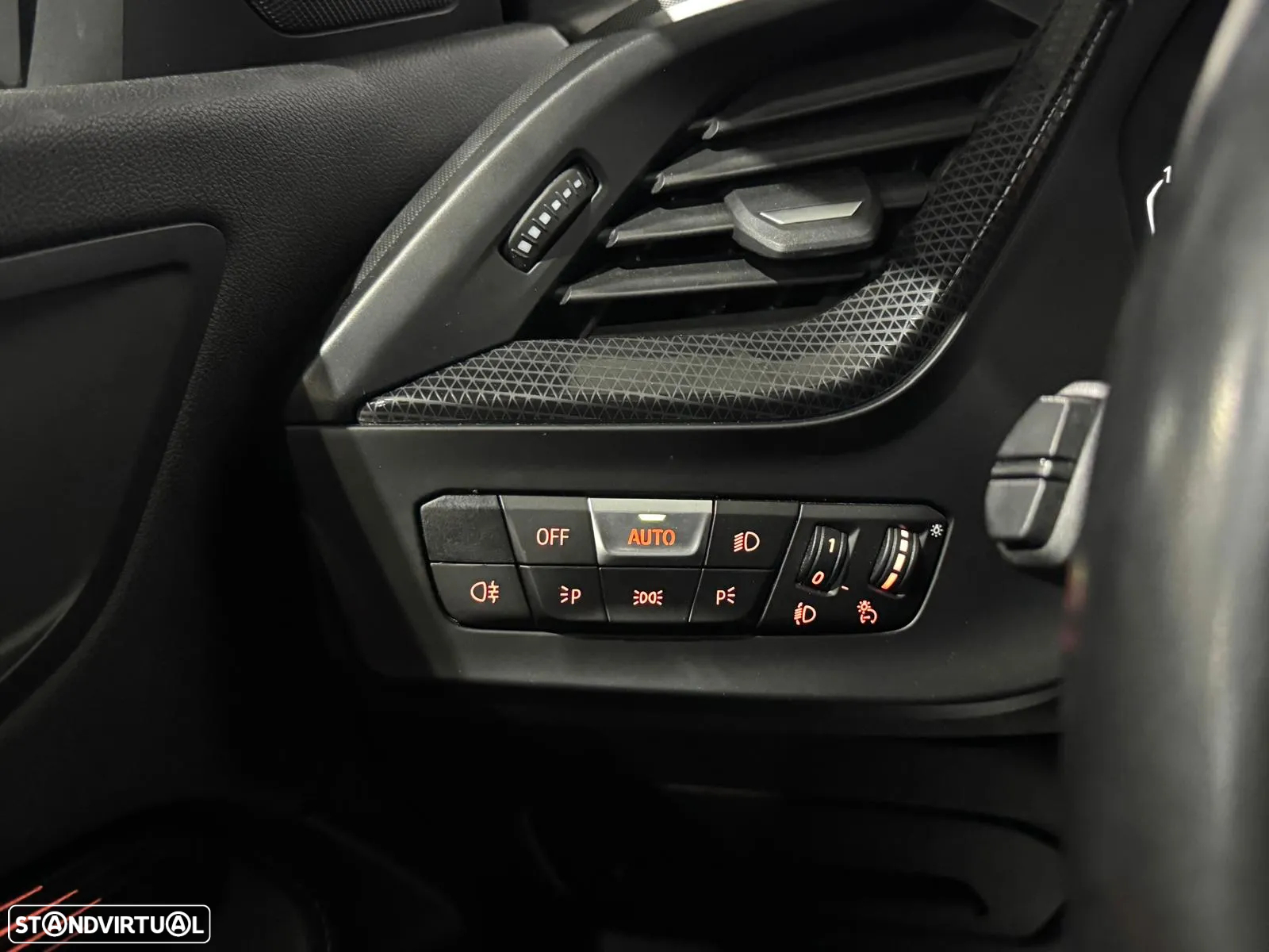 BMW 116 d Pack M Auto - 28