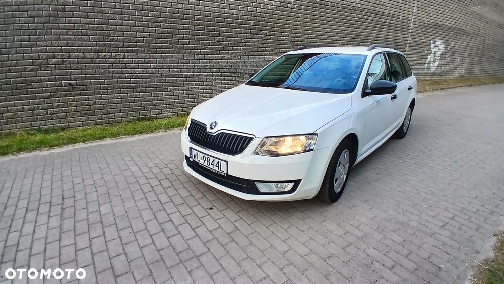 Skoda Octavia 1.6 TDI Active - 8