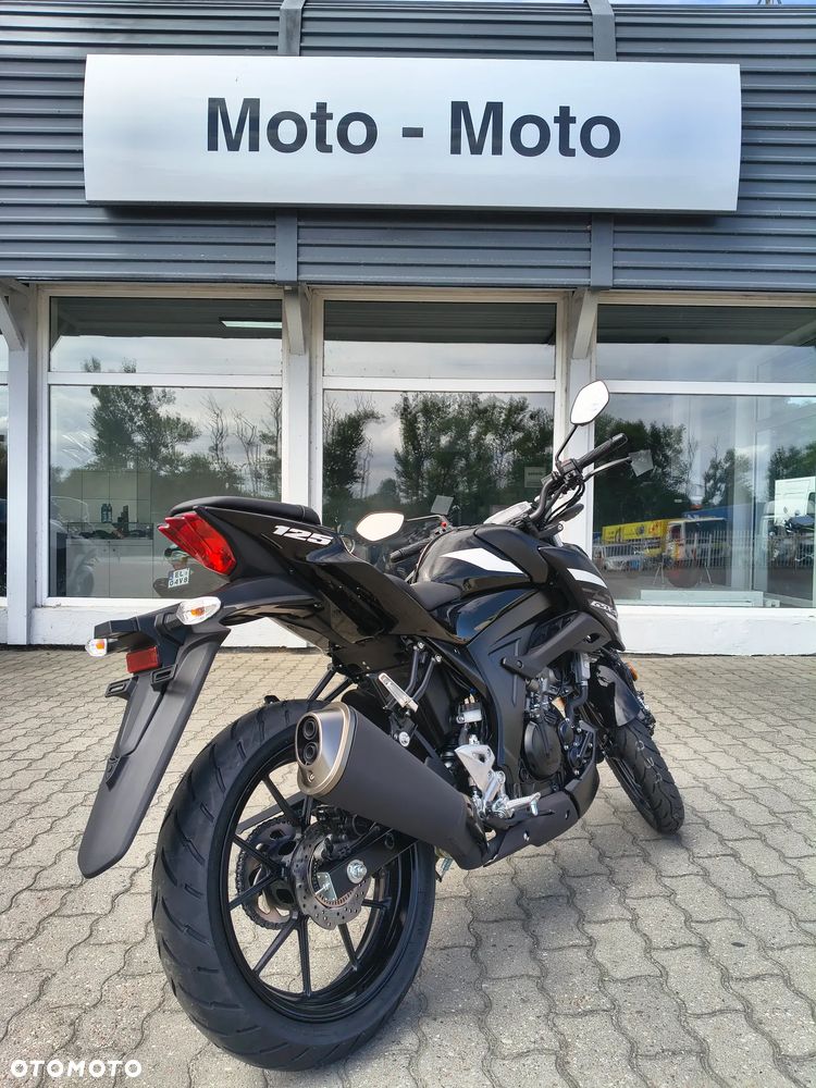 Suzuki GSX - 4