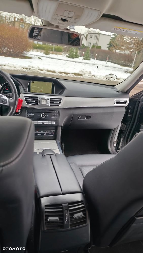 Mercedes-Benz Klasa E 200 CDI 7G-TRONIC Elegance - 13