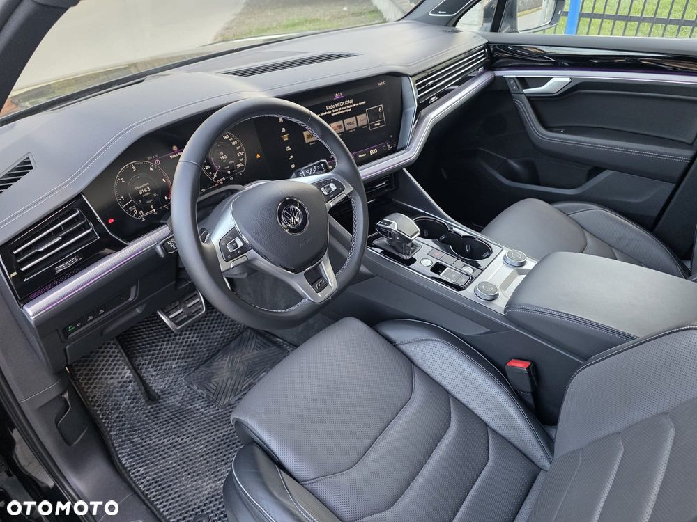 Volkswagen Touareg 3.0 V6 TDI SCR 4Mot R-Line - 26