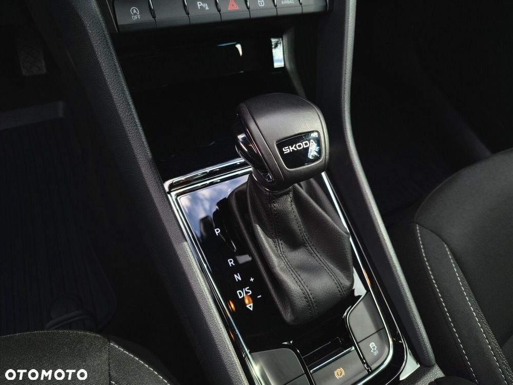 Skoda Karoq 1.5 TSI ACT Selection DSG - 16