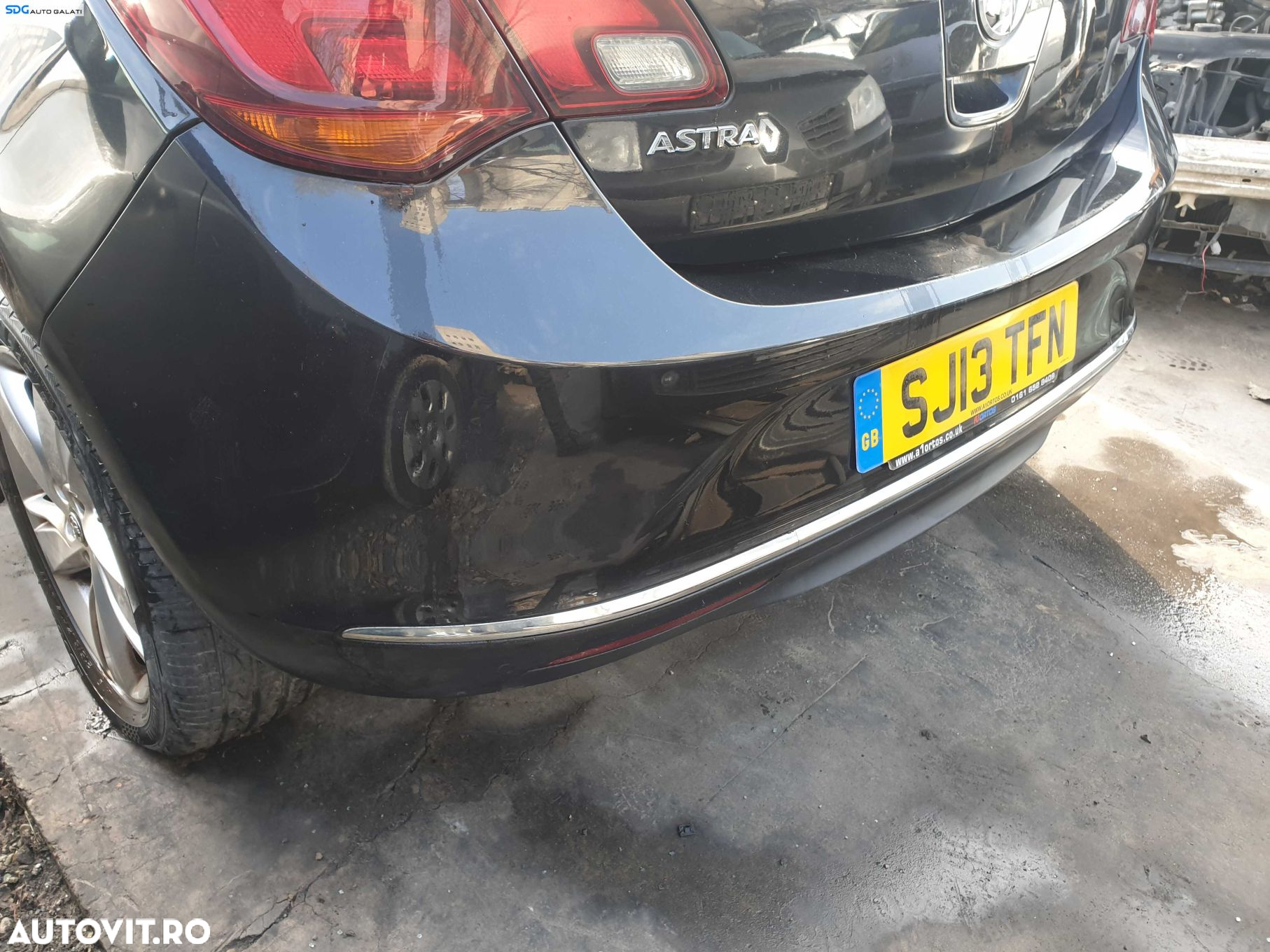 Bara Spoiler Spate cu Defect Opel Astra J Hatchback 4 usi FL Facelift 2012 - 2016 Culoare Z22C [K3381] - 2