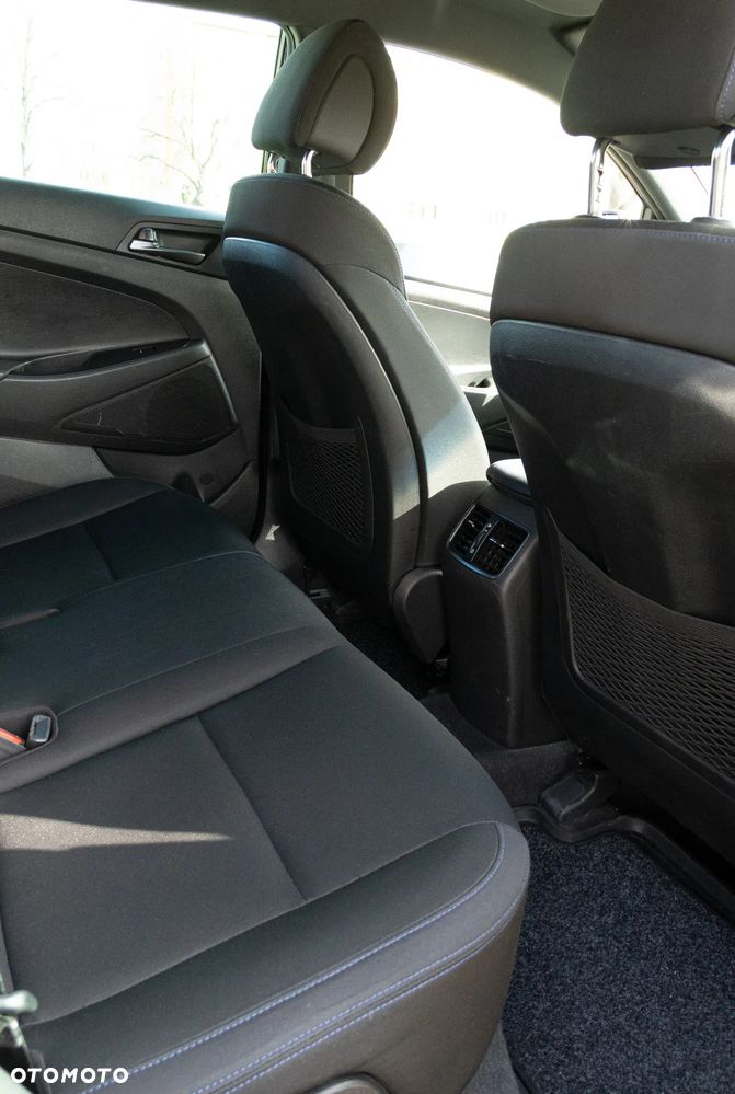 Hyundai Tucson 1.7 CRDI BlueDrive GO Plus 2WD DCT - 15