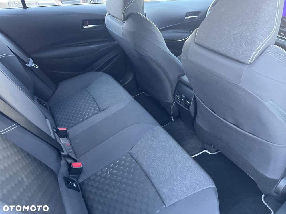 Toyota Corolla 1.8 Hybrid Comfort - 10