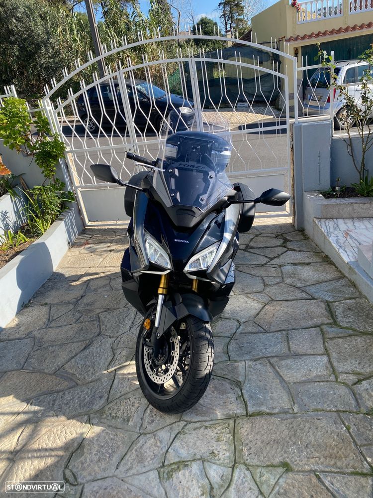 Honda Forza - 2
