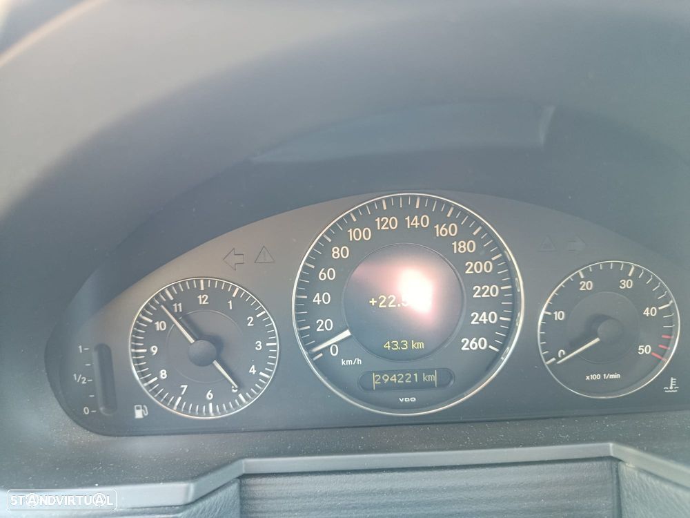 Mercedes-Benz E 200 CDI Classic Aut. - 10