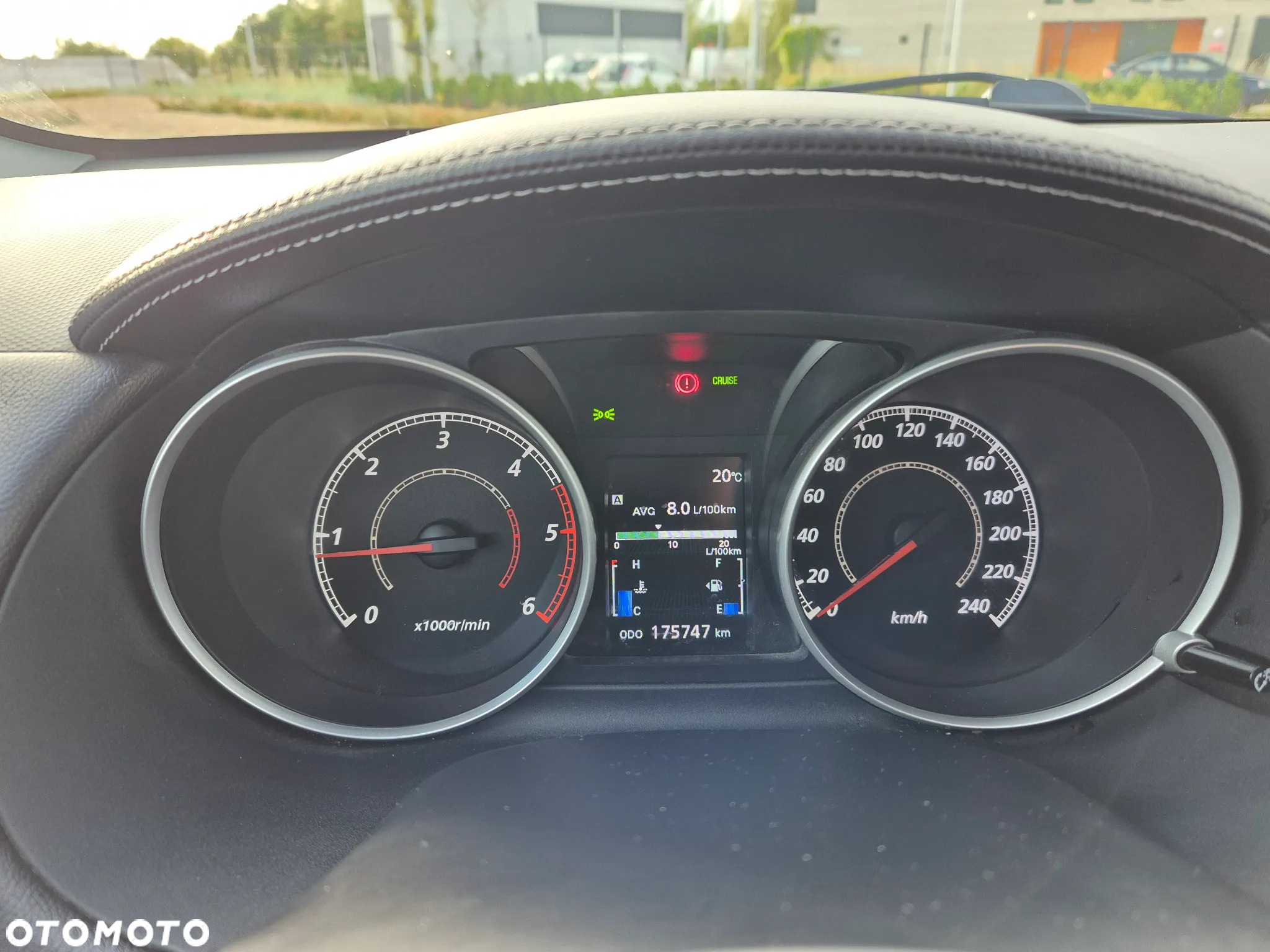 Mitsubishi Outlander 2.0 DID Intense + - 8