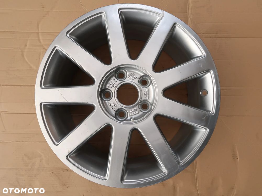 Z10 Felga Audi A3 8P0601025Q 7,5X17et56 - 1