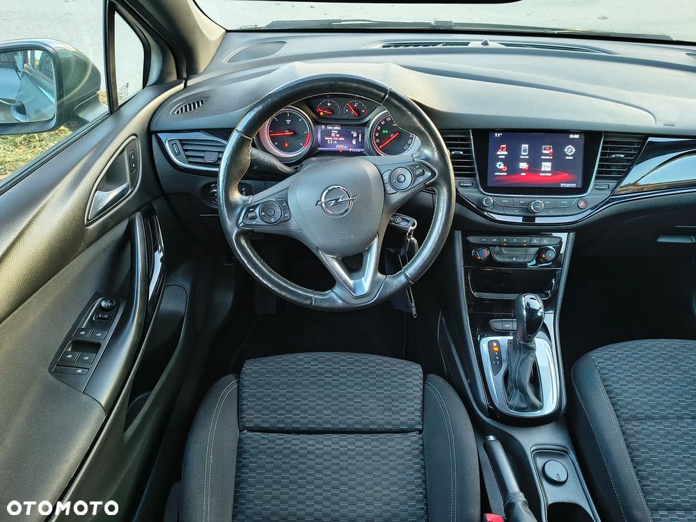 Opel Astra - 11