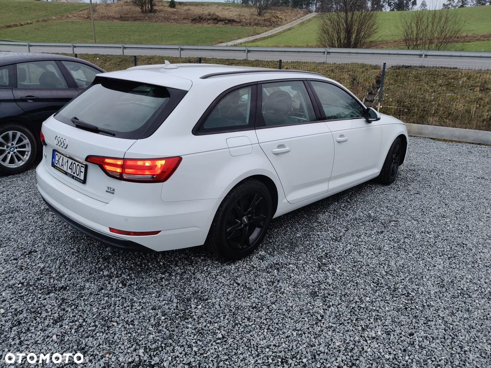 Audi A4 Avant 2.0 TDI ultra S tronic sport - 4