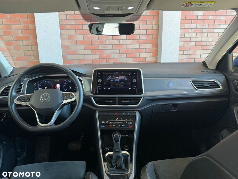 Volkswagen T-Roc - 15