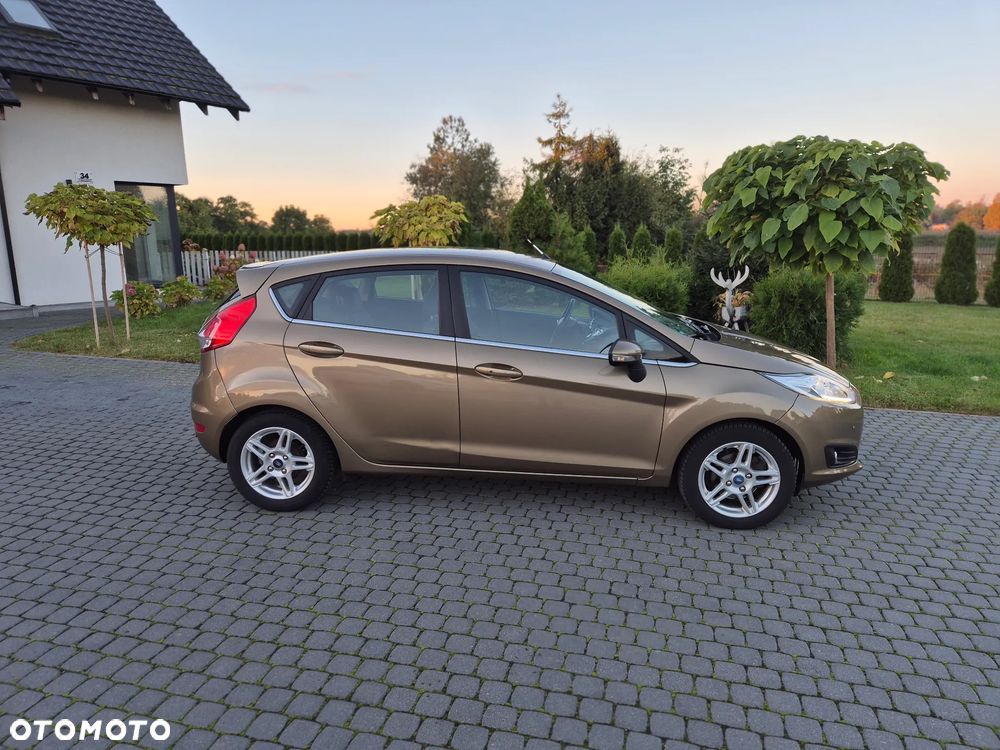 Ford Fiesta - 11