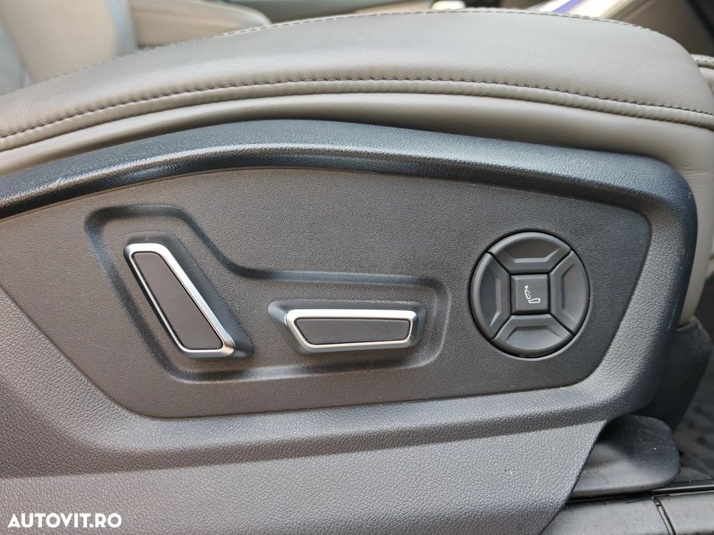 Audi Q8 3.0 50 TDI quattro Tiptronic MHEV - 38