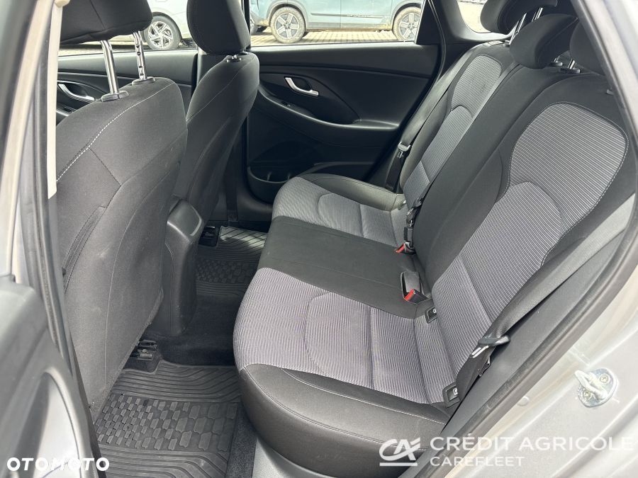Hyundai i30 1.5 DPI Classic + - 14