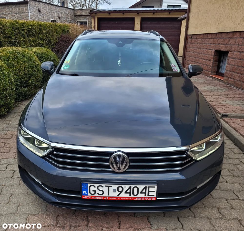 Volkswagen Passat - 4
