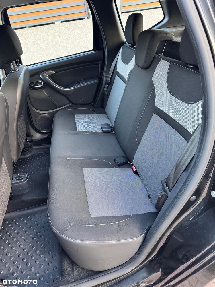 Dacia Duster 1.6 SCe Laureate S&S - 15