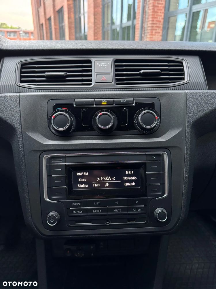 Volkswagen Caddy - 23
