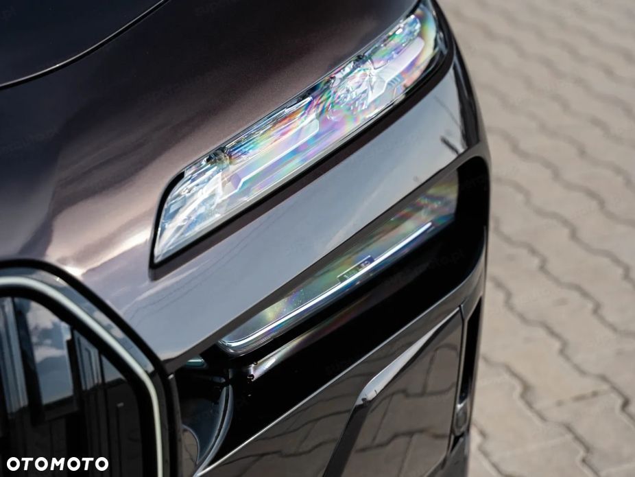 BMW Seria 7 740d xDrive mHEV Nero Lusso Edition sport - 11