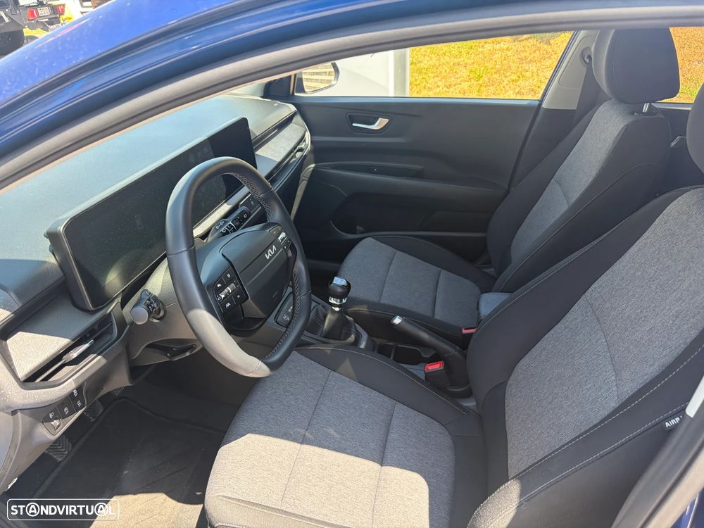 Kia Stonic ver-1-0-t--gdi-tech - 8