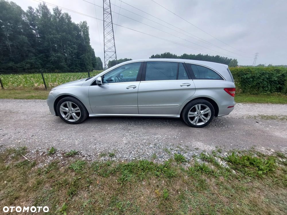 Mercedes-Benz Klasa R 500 L 4-Matic - 8