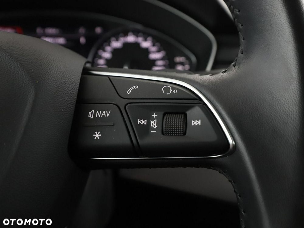 Audi A4 Avant 40 TDI S tronic quattro design - 33