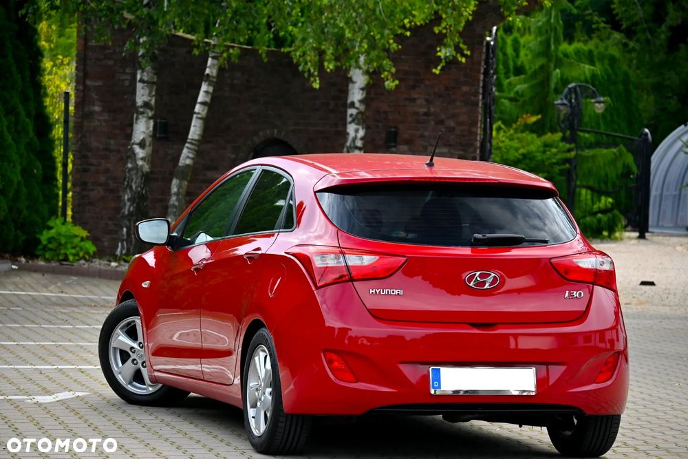 Hyundai i30 1.4 Comfort - 14