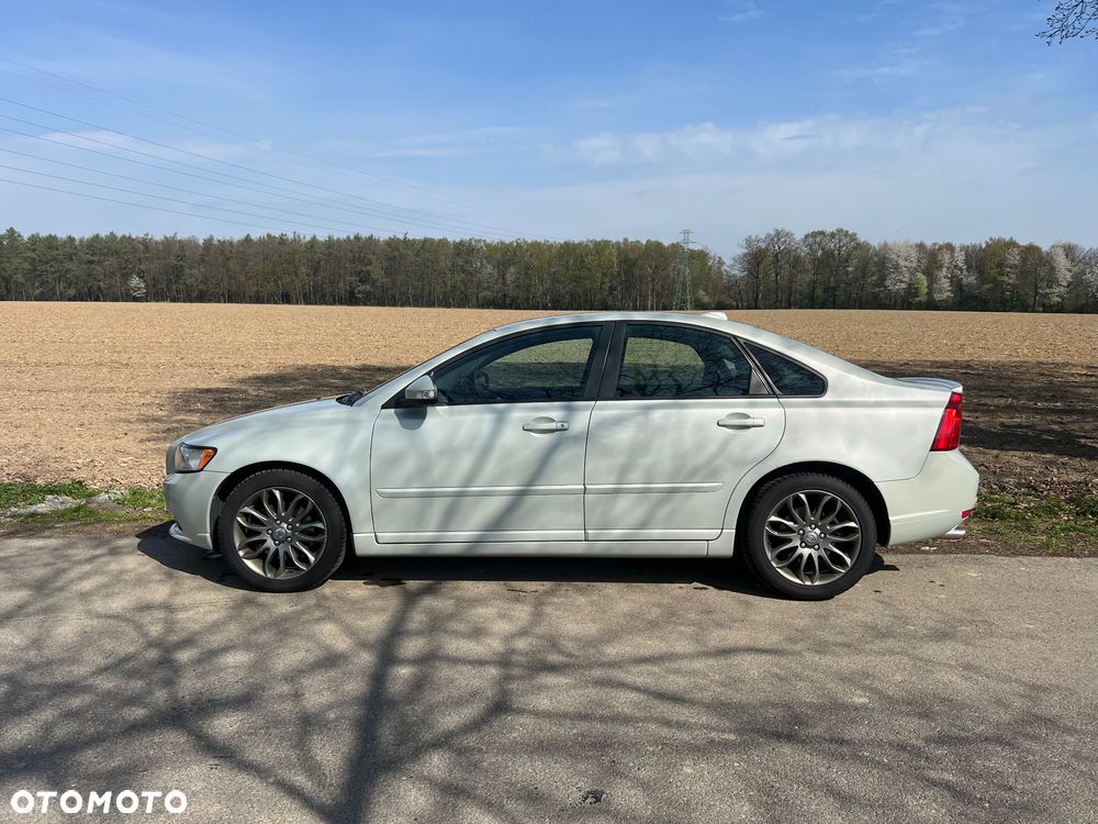 Volvo S40 ver-d3-business-edition - 9