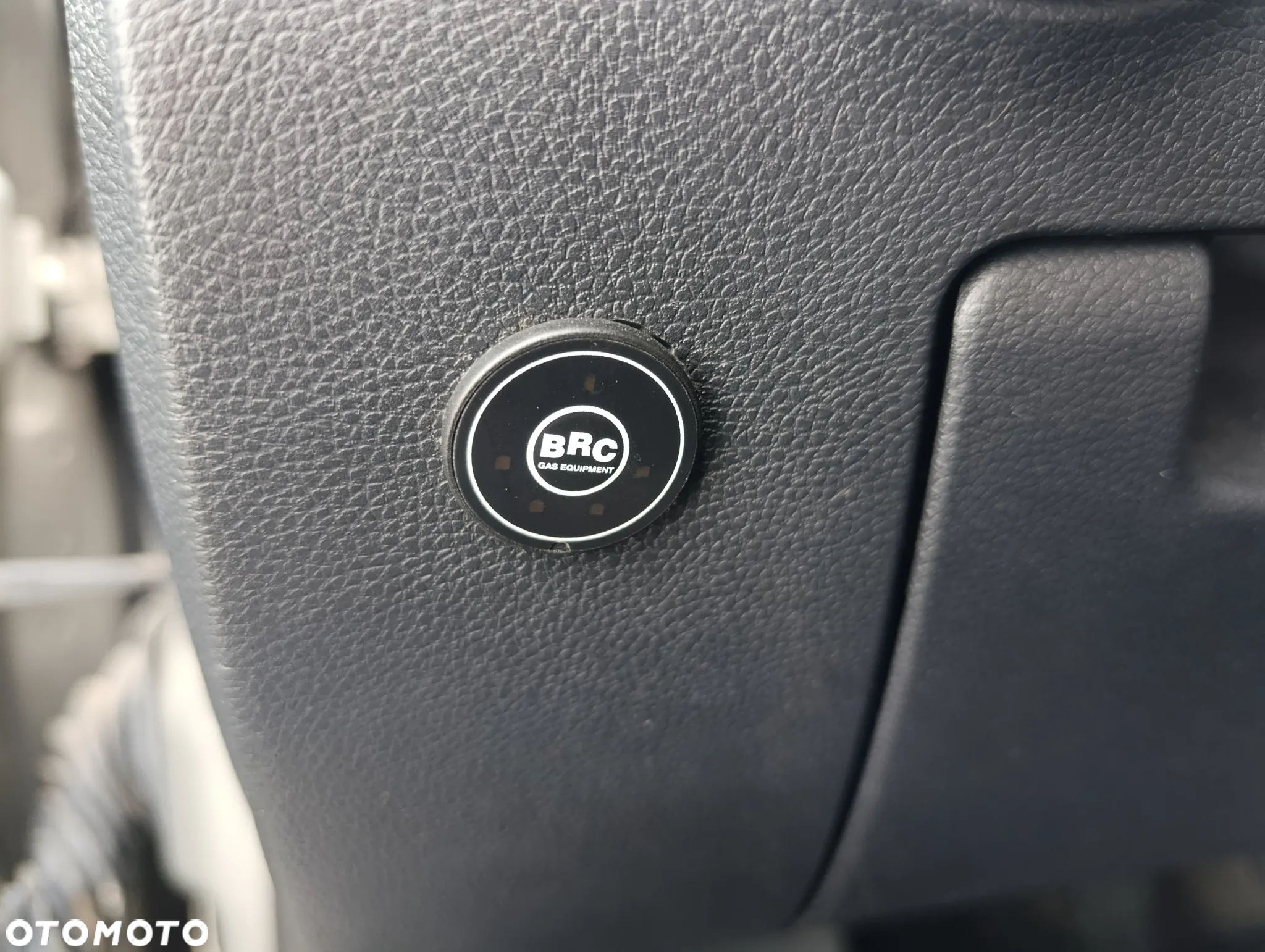 Skoda Octavia 1.6 Family - 14
